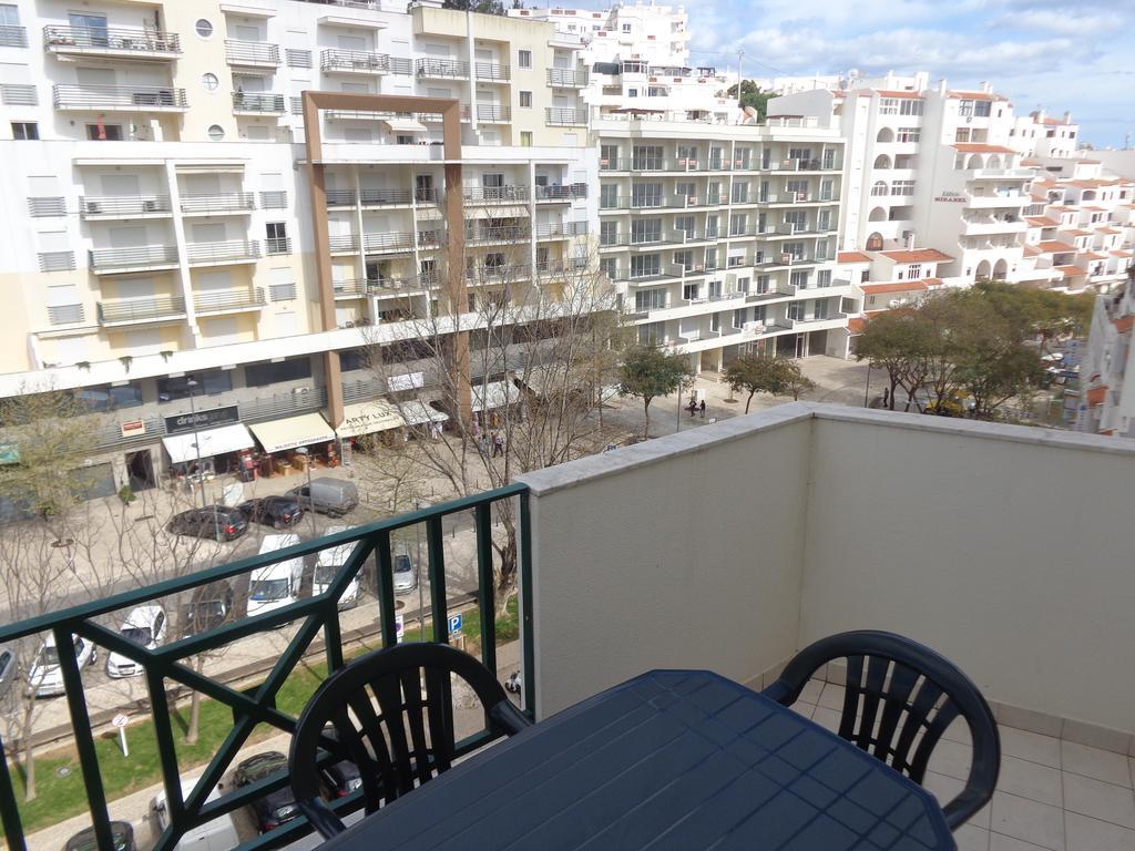 Apartamento Avenida Da Liberdade Albufeira Room photo